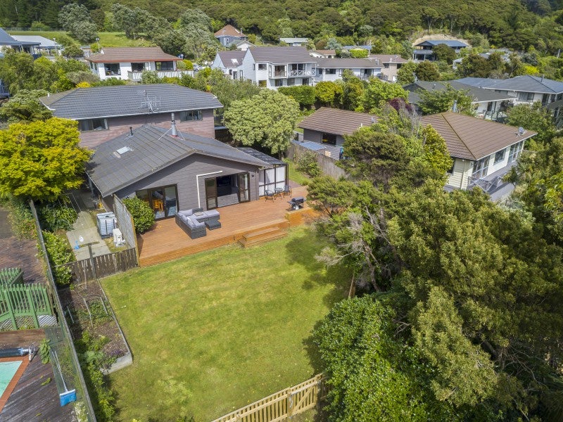 19 Longitude Place, Whitby, Porirua - Carousel 2