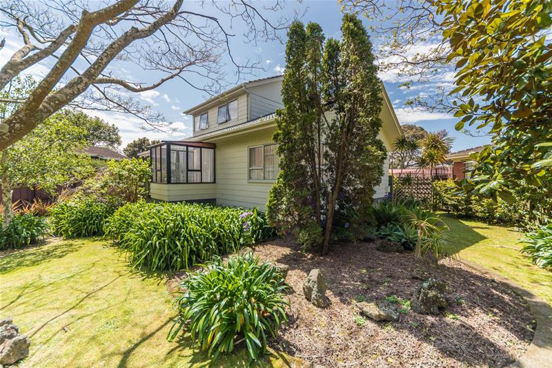 Property Valuation for 3 Sikkim Crescent, Clover Park, Auckland Trade