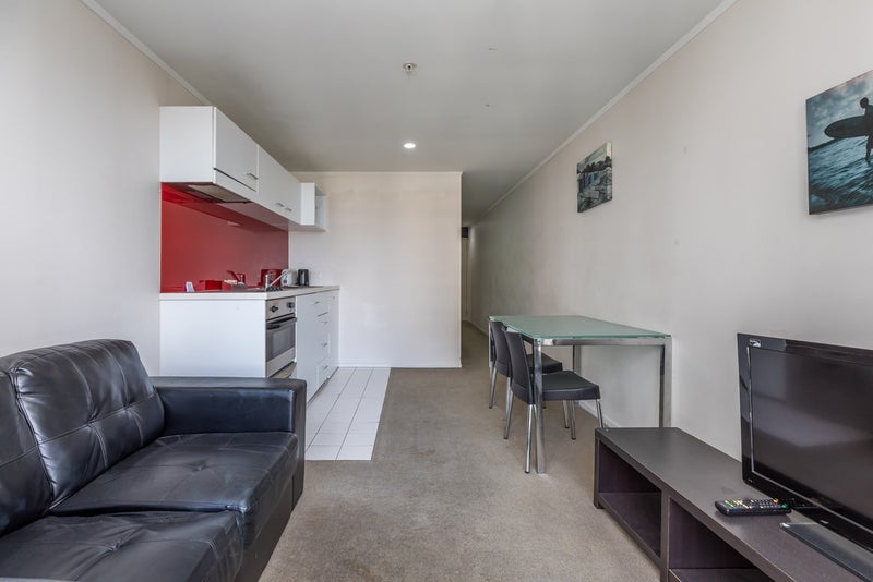 15D/8 Bankside Street, Auckland Central, Auckland - Carousel 2