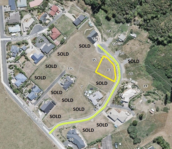 13 Pohutukawa Place, Takaka - Carousel 5