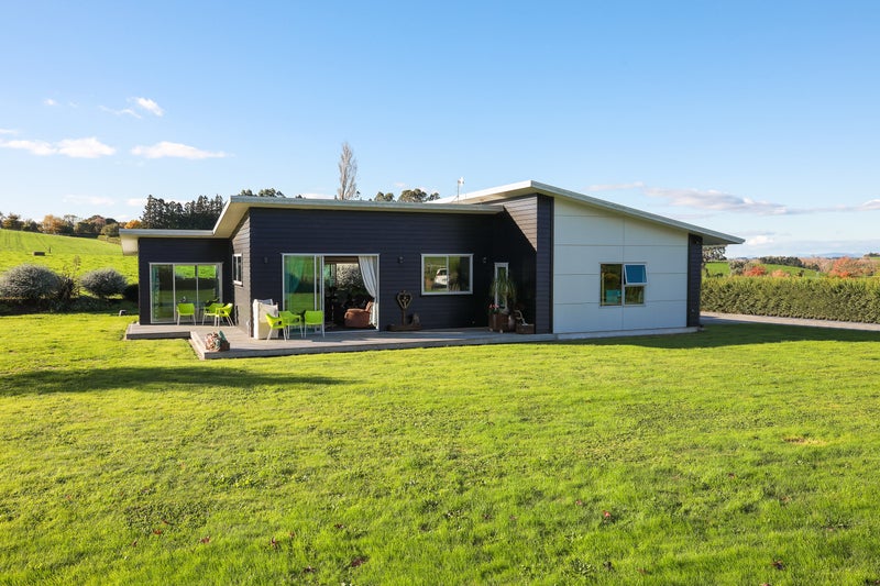 36 Limeworks Loop Road, Hamilton - Carousel 1