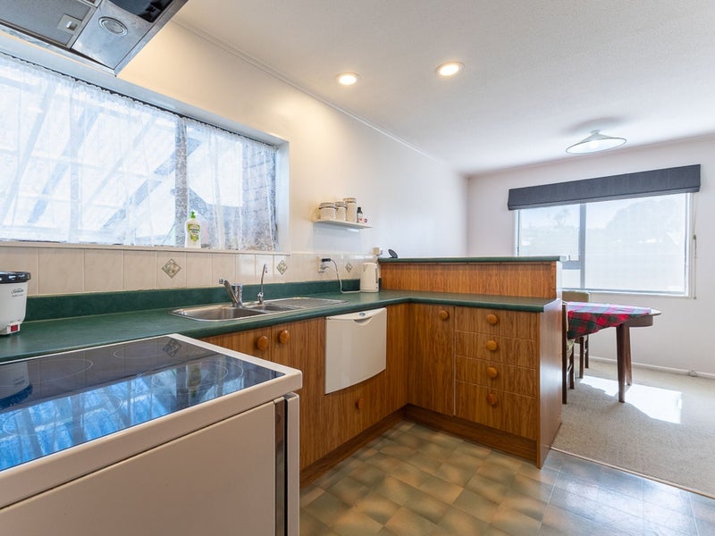 13A Hadfield Place, Paraparaumu Beach, Paraparaumu - Carousel 2