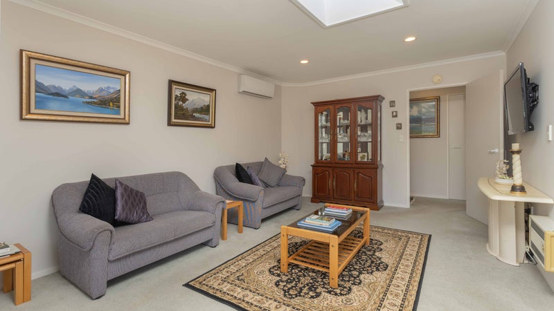 16/42 Main Road, Tawa, Wellington - Carousel 2