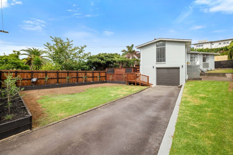 94 Bayly Road, Blagdon, New Plymouth - Carousel 25