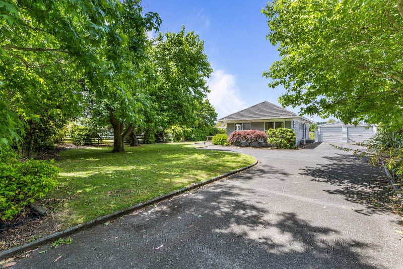 113 Boord Crescent, Kumeu - Carousel 1