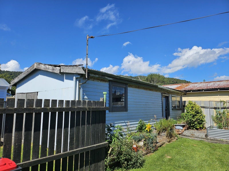 65 Bright Street, Cobden, Greymouth - Carousel 14