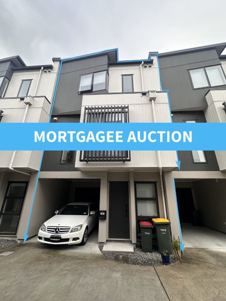 20 Mina Way, Browns Bay, Auckland - Carousel 1