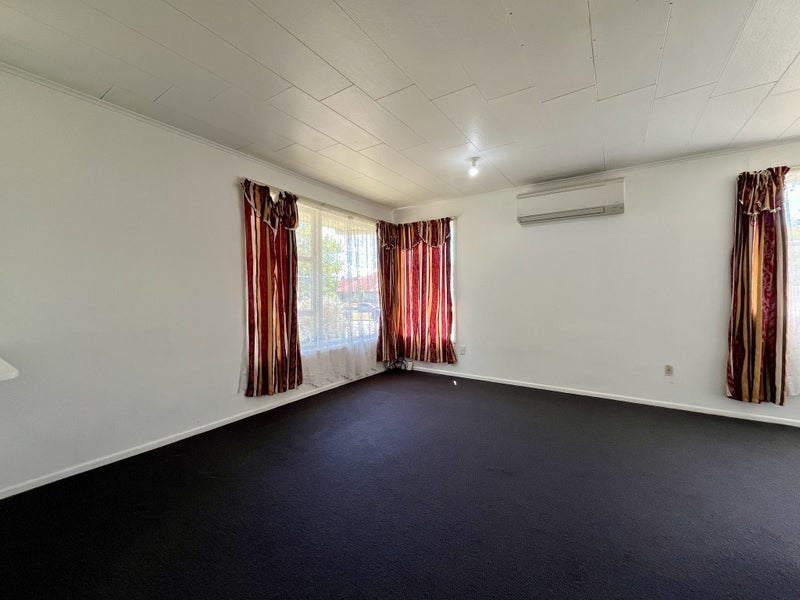 248 Buckland Road, Mangere East, Auckland - Carousel 1