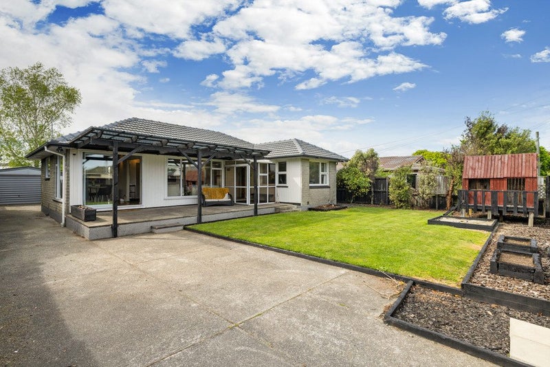 124 Cavendish Road, Casebrook, Christchurch - Carousel 1