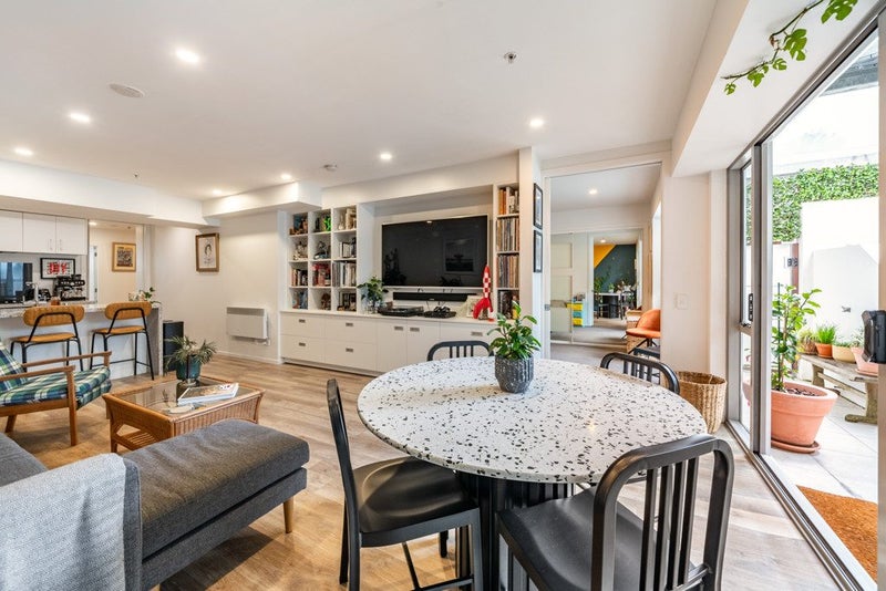 2/35 Jessie Street, Te Aro, Wellington - Carousel 1