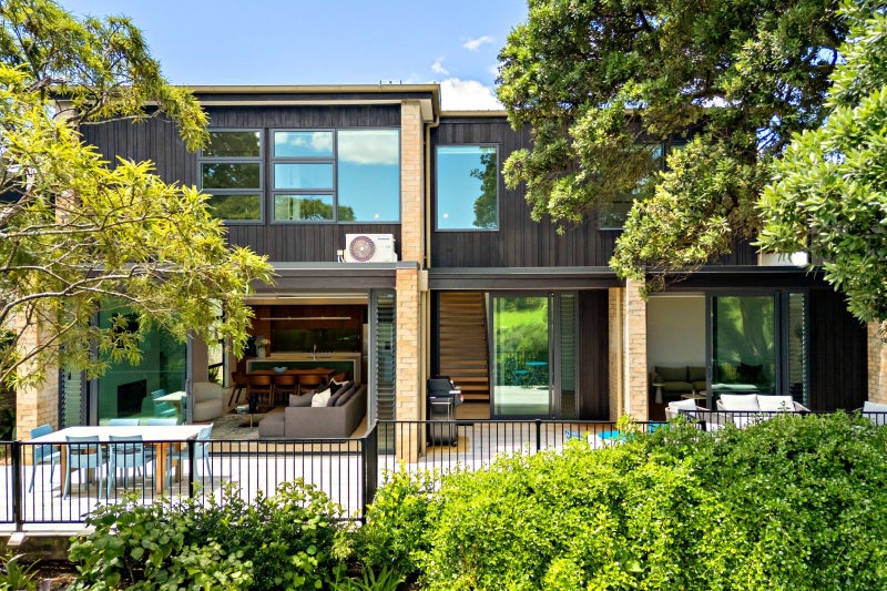 48A Sunny Brae Crescent, Westmere, Auckland - Carousel 1