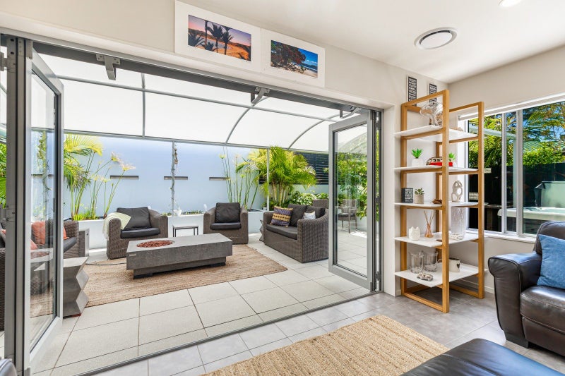 12 Orne Street, Torbay, Auckland - Carousel 1