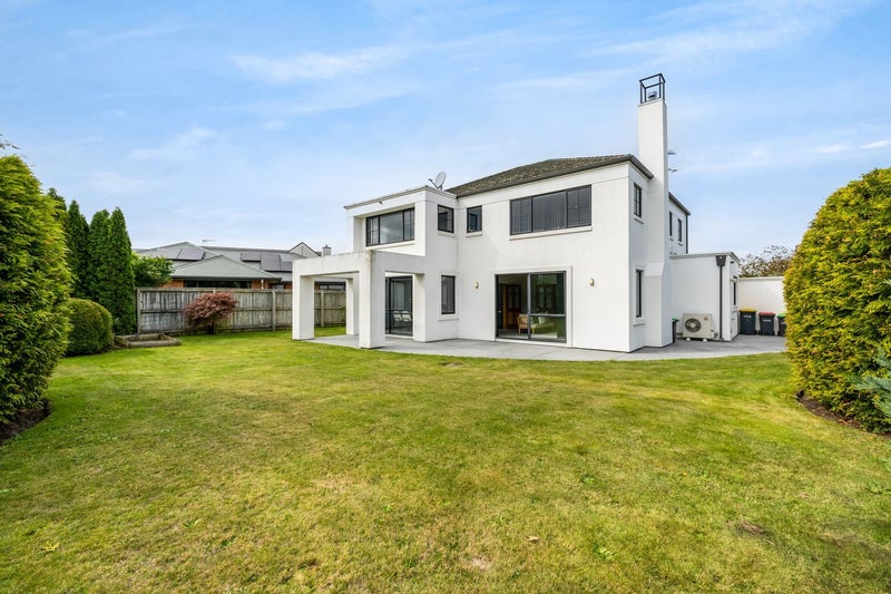 3 Lexington Place, Shirley, Christchurch - Carousel 1