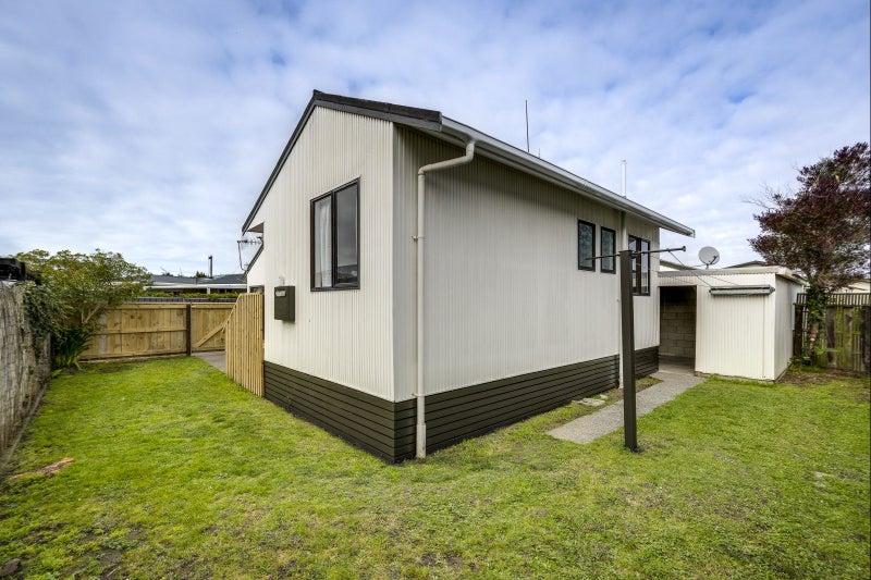 13B Devon Street, Taradale, Napier - Carousel 12