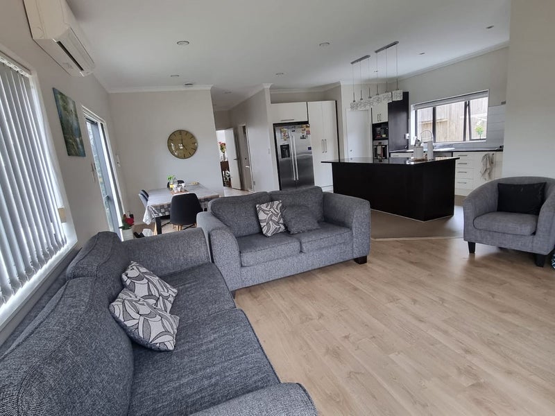 121 Flat Bush School Road, Flat Bush, Auckland - Carousel 2