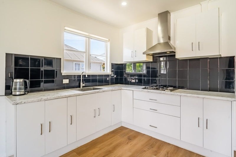 78 Hall Crescent, Epuni, Lower Hutt - Carousel 2