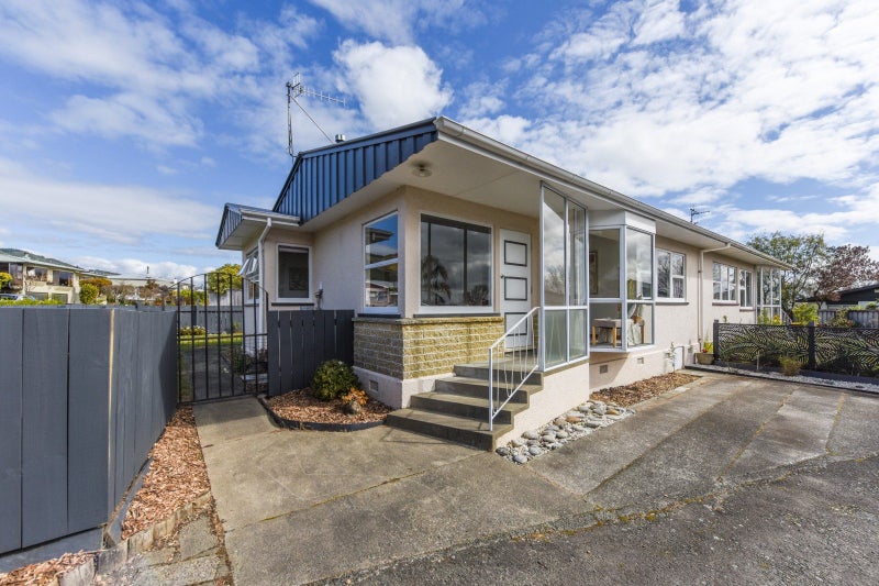 14 Hebberd Place, Richmond, Richmond - Carousel 2