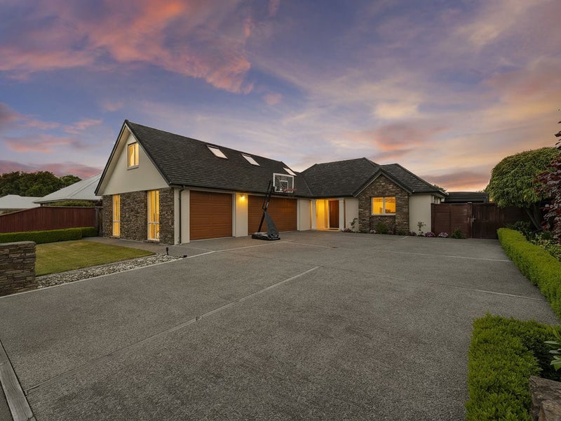18 Lochmore Street, Bishopdale, Christchurch - Carousel 46
