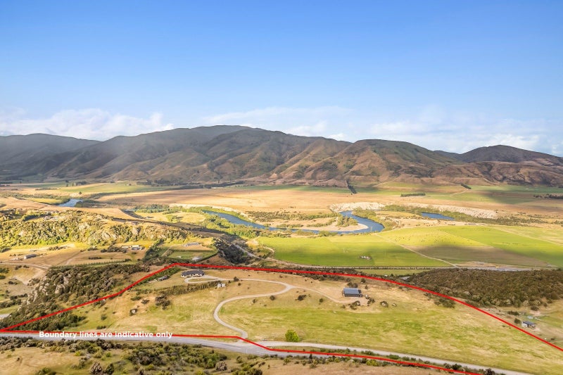 171 Pukekowhai Drive, Queensberry, Cromwell - Carousel 2