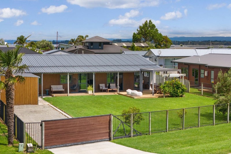 73 Athenree Road, Athenree, Waihi Beach - Carousel 1