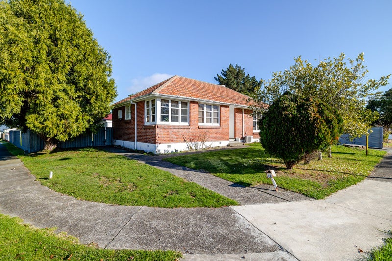 27 Crewe Crescent, Hokowhitu, Palmerston North - Carousel 29