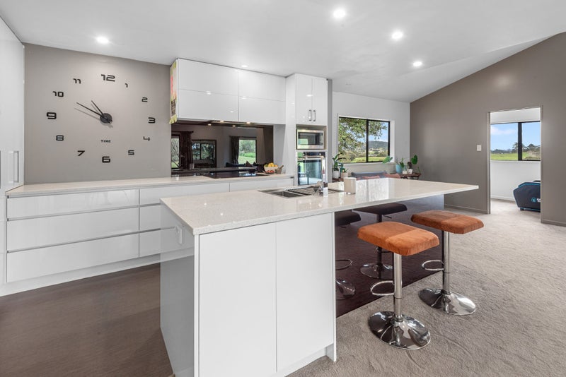 578A Three Mile Bush Road, Kamo - Carousel 2