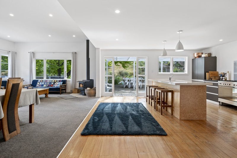 353 North Manakau Road, Manakau - Carousel 2