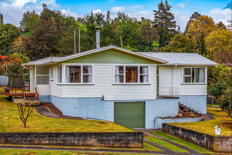 15 Puketapu Crescent, Taumarunui, Ruapehu, Manawatu / Whanganui - Carousel 1