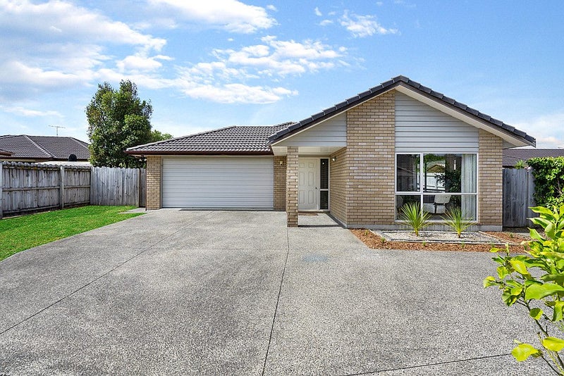25 Saltwood Street, Red Beach, Red Beach - Carousel 1