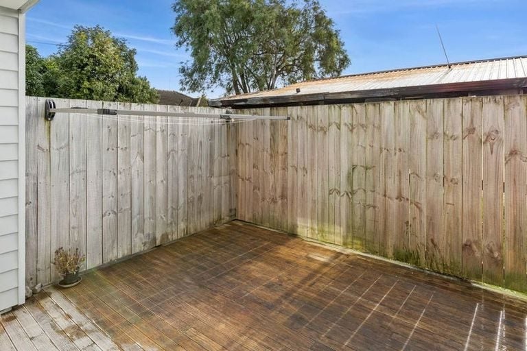 2/61 Fifth Avenue, Enderley, Hamilton, Waikato - Carousel 10