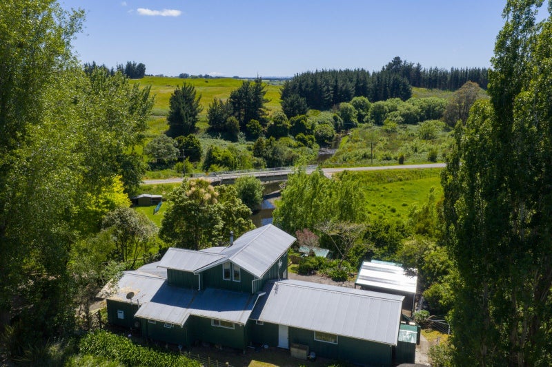 7 Poplar Grove, Bulls, Bulls - Carousel 43