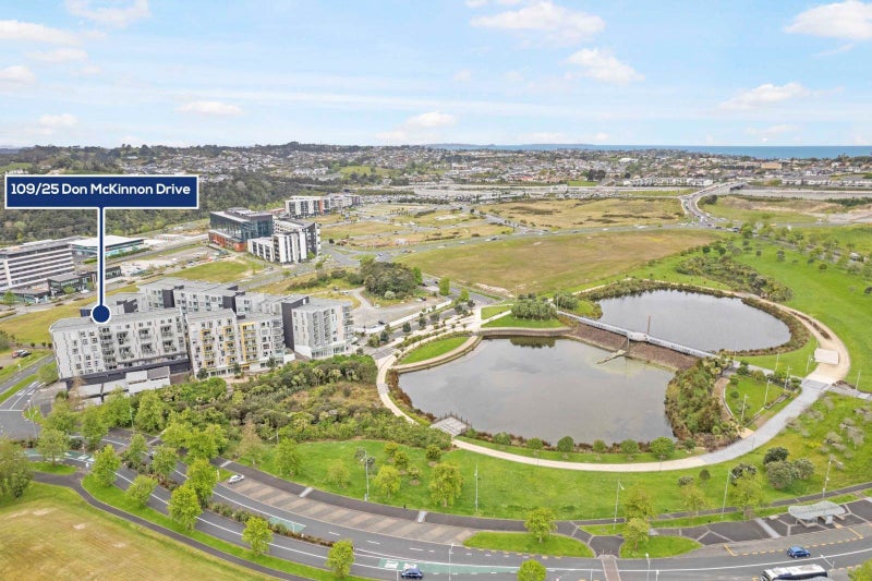 109/25 Don McKinnon Drive, Albany, Auckland - Carousel 1
