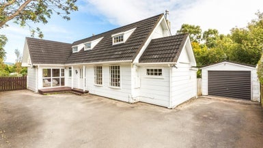 66 Seddon Street, Waikanae, Waikanae - Carousel 1
