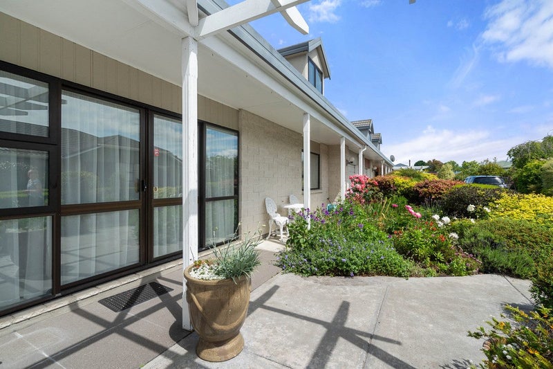 20B Essex Street, Masterton - Carousel 25