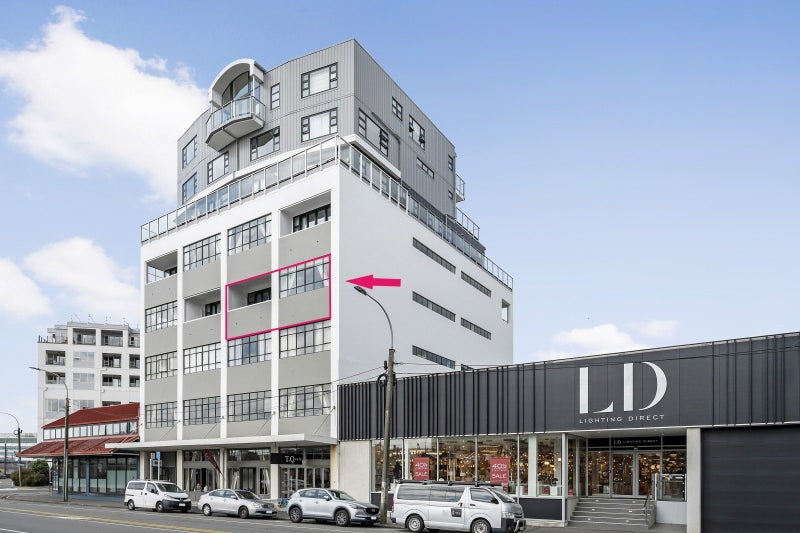 11/125 Thorndon Quay, Thorndon, Wellington, Wellington - Carousel 1