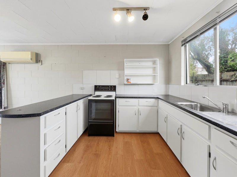 173 Springfield Road, St Albans, Christchurch - Carousel 2