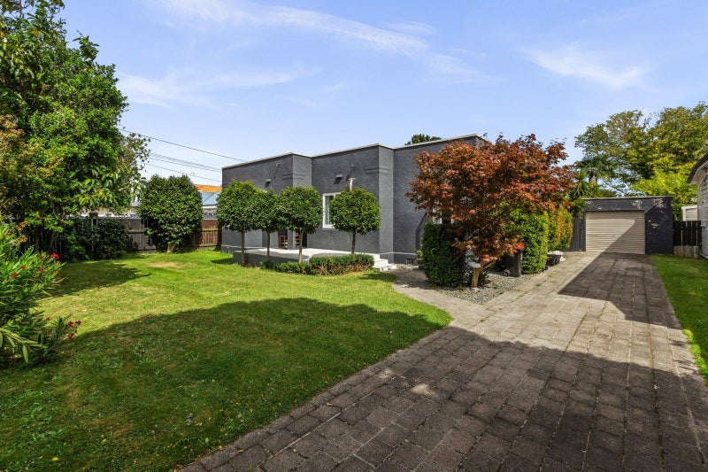 508 Southampton Street West, Hastings, Hastings - Carousel 1