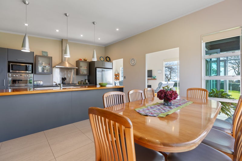 172 Kaipikari Road Upper, Urenui, Urenui - Carousel 2