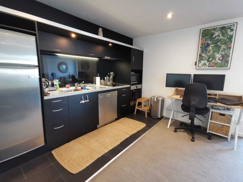 4A/1 Hanson Street, Mount Cook, Wellington - Carousel 2