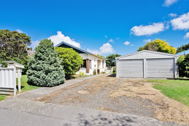 35 View Street, Heidelberg, Invercargill - Carousel 2
