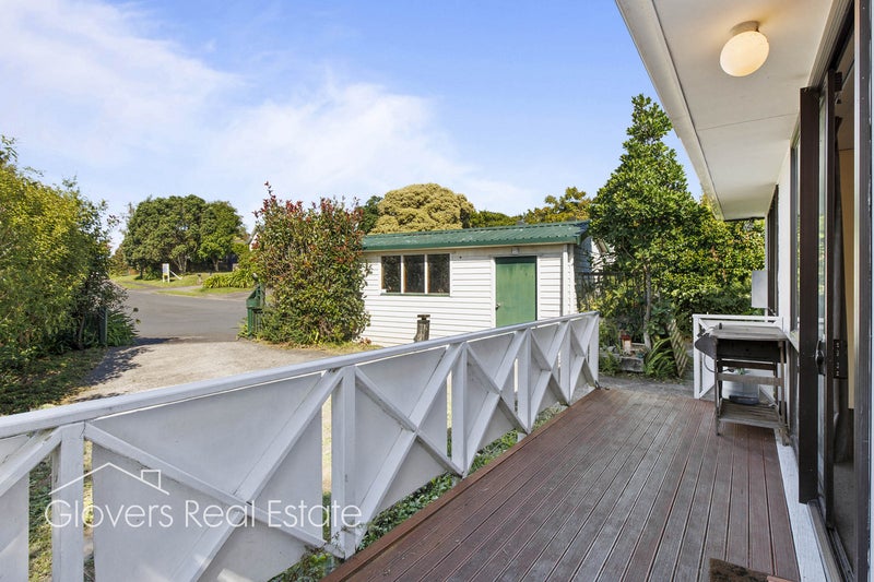 1/11 Kahikatea Place, Ranui, Auckland - Carousel 1
