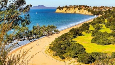 21 Manuwai Road, Torbay, Auckland - Carousel 1