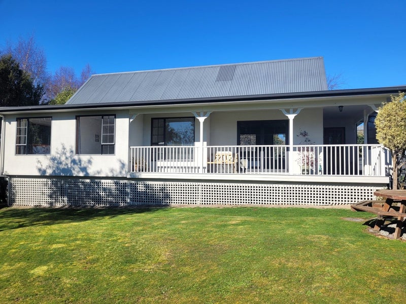 20 Bridge Street, Temuka - Carousel 1