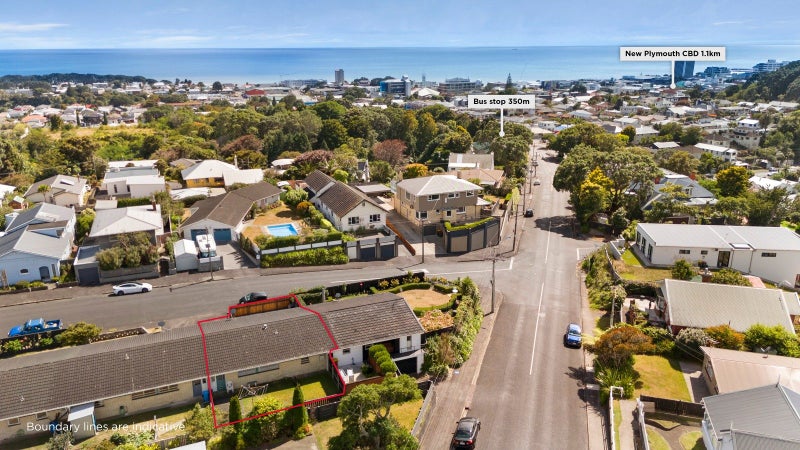 9 Barrett Street, Westown, New Plymouth - Carousel 26