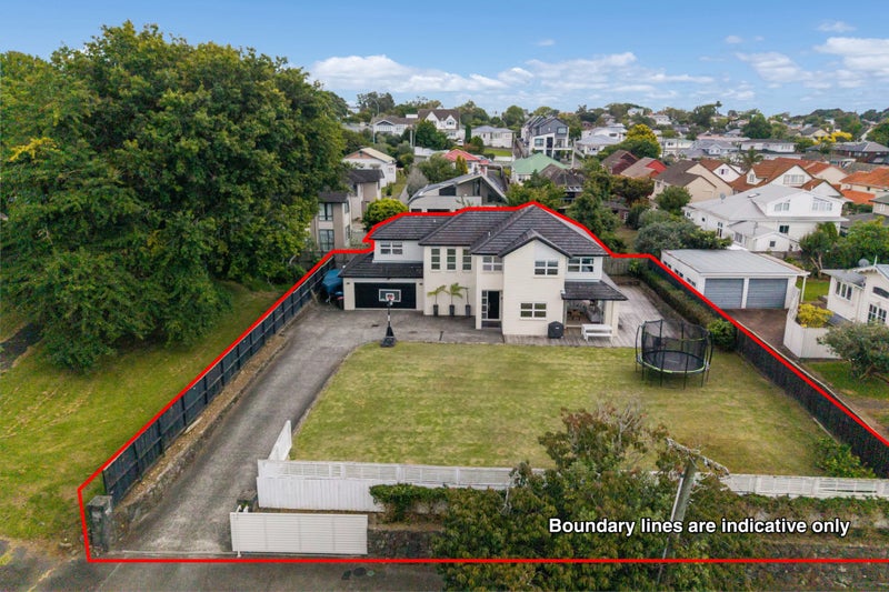 18 Wilding Avenue, Epsom, Auckland - Carousel 1