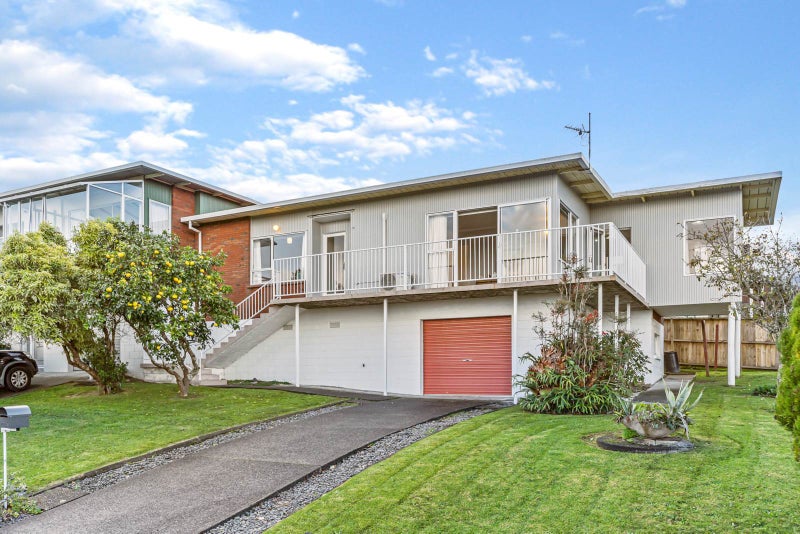 Property Valuation for 2/1 Kaihu Street, Northcote, Auckland Trade Me