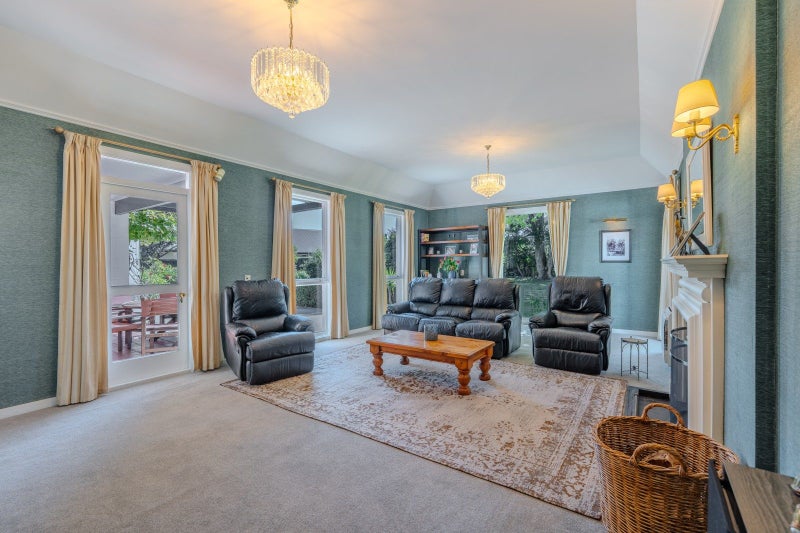 53 Bangor Road, Darfield, Darfield - Carousel 2