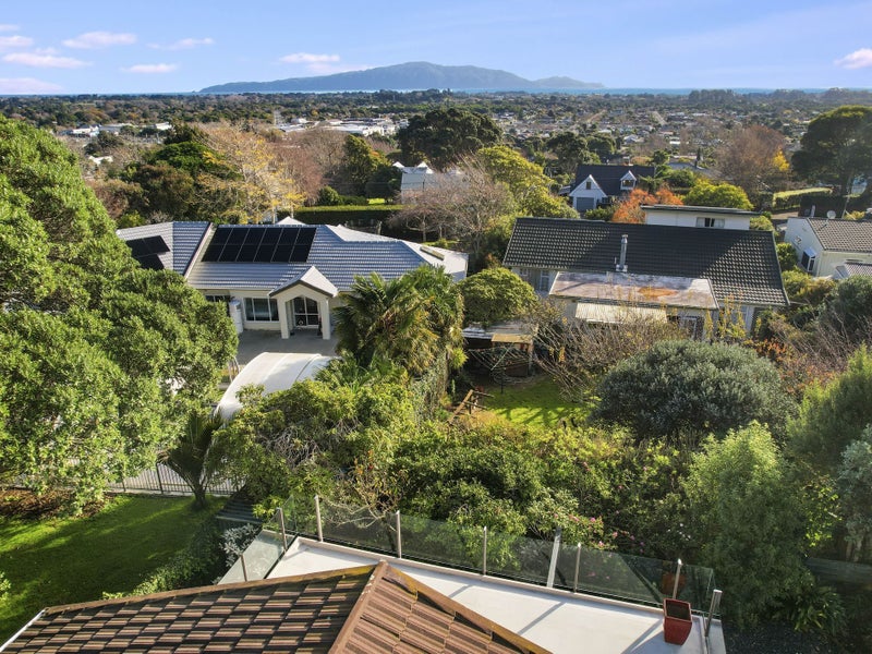 24 Kereru Street, Waikanae, Waikanae - Carousel 1