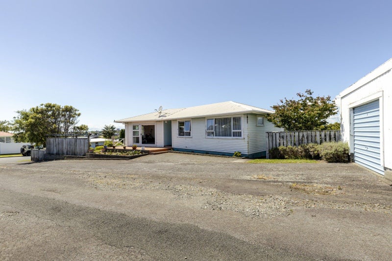 26 Clearmont Crescent, Blagdon, New Plymouth - Carousel 1