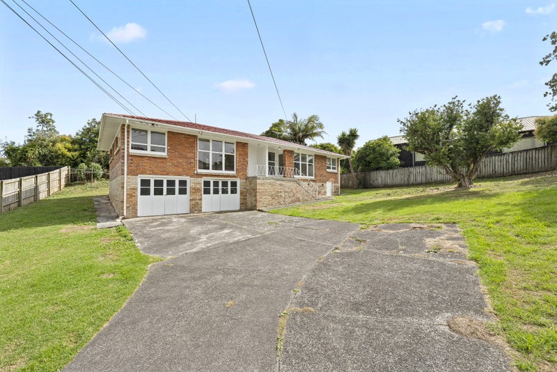 17 Laburnum Road, New Windsor, Auckland - Carousel 1